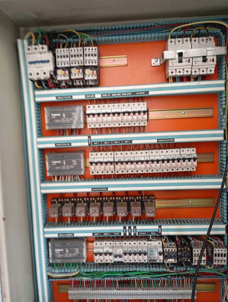 electricidad industrial